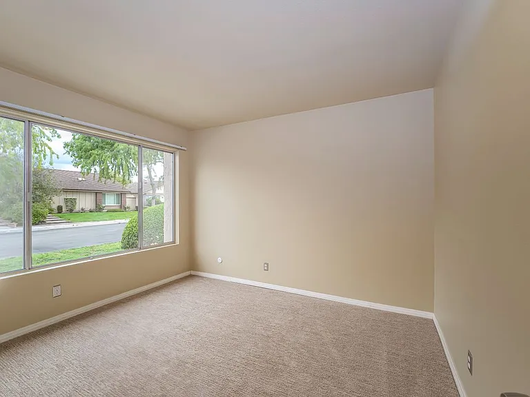 2162 Sweetbriar Rd — Photo 17