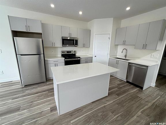 3rd image of 2978 Green Brook ROAD