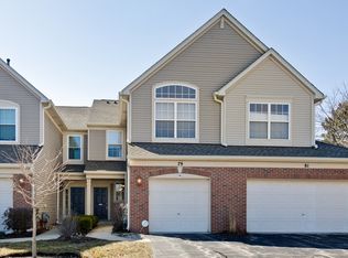 79 Pimlico Ct, Grayslake, IL 60030