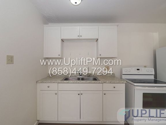 2nd image of 102 N Ramona St #B
