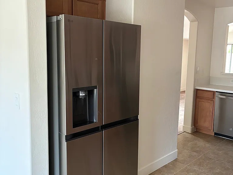 3892 S Tower Ave — Photo 3