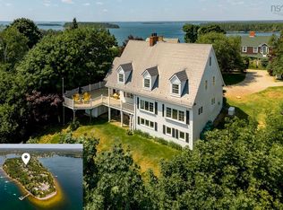 20 Fredas Point Ext, Chester, NS B0J 1K0