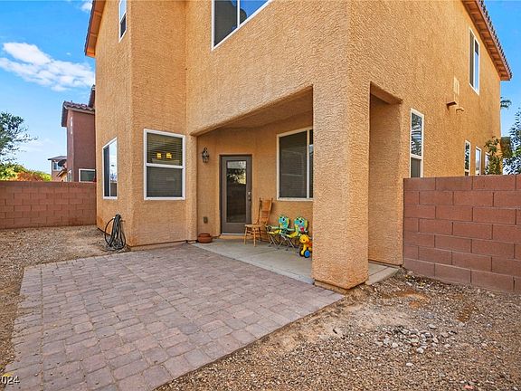 5th image of 8044 Satin Carnation Ln