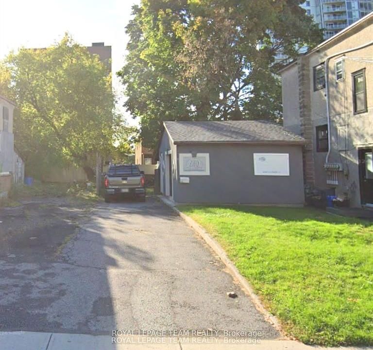1st image of 66 Pamilla St