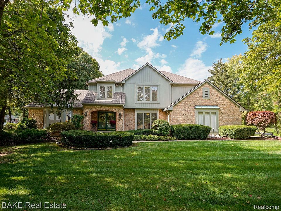 1st image of 11159 Hillcrest Dr