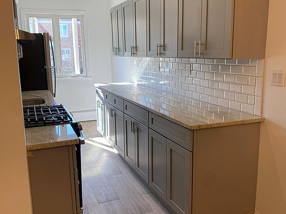 3rd image of 6028 75th St #1