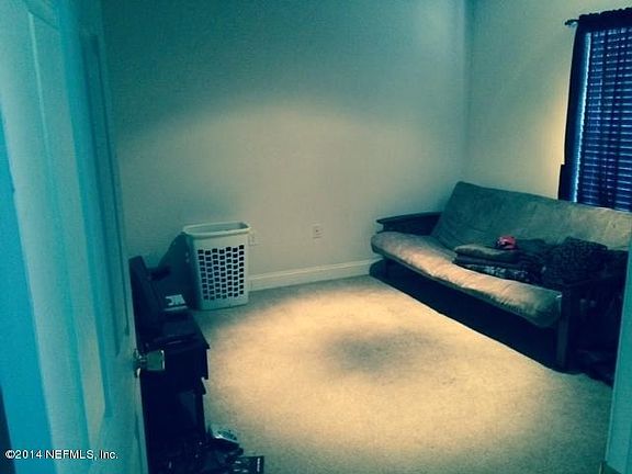 LONGLEAF BEDROOM2