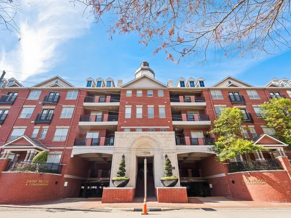 2400 McCue Rd APT 413, Houston, TX 77056