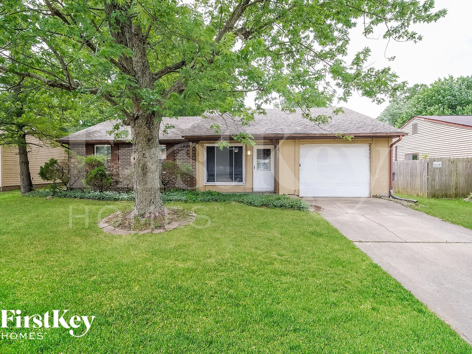 3 bed, 1.5 bath, 1064 sqft, $1,435 — Photo 1