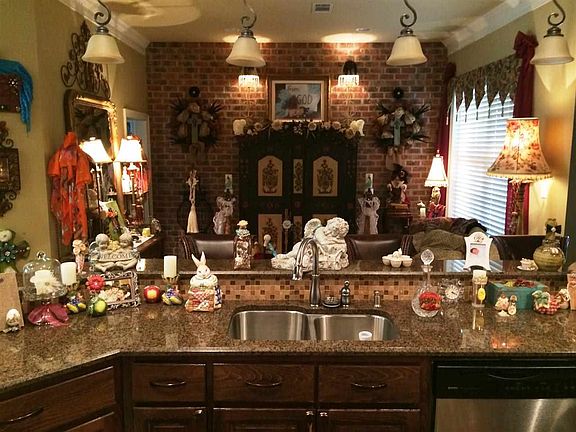 5th image of 300 Austin Oaks Cir