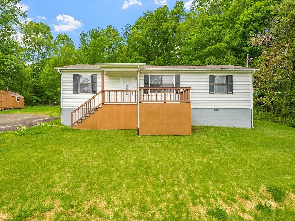 1st image of 1705 Ten Oak Way