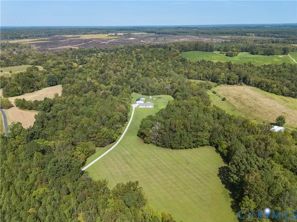 17030 Egglestetton Rd, Amelia Court House, VA 23002