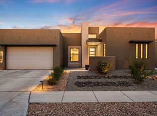 9204 Balloon Glow Ln NE, Albuquerque, NM 87113
