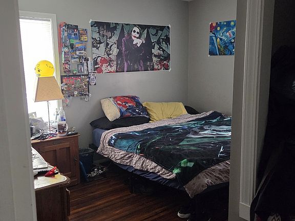 5th image of 3101 N Temple Ave