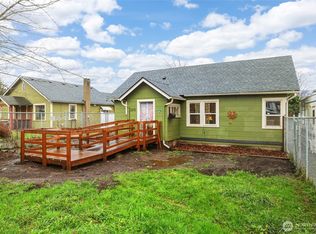 325 E Main St, Bonney Lake, WA 98564