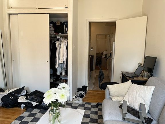 2nd image of 215 Thompson St APT 20