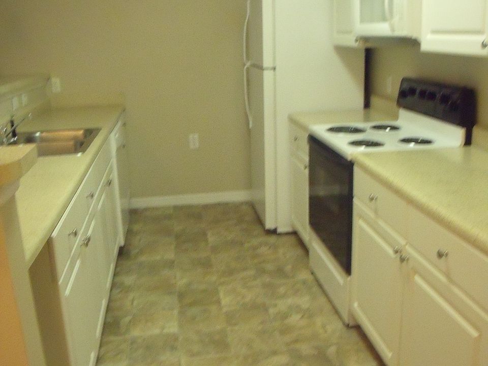 1st image of 1450 Villa Capri Cir APT 312