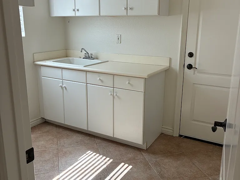 2620 Coyote Ridge Ter — Photo 8