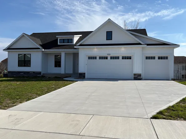 1858 Northfield Ct SW, Byron Center, MI 49315