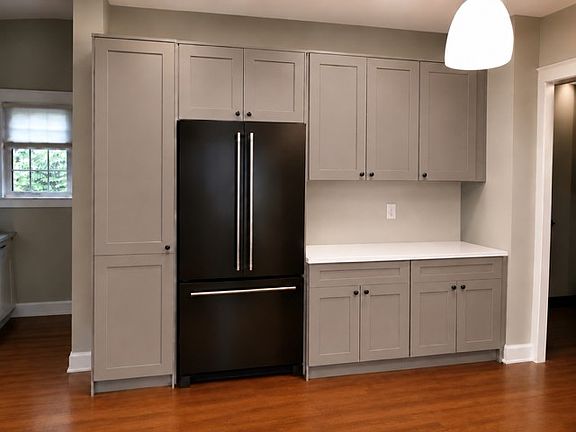 New cabinets virtually added.