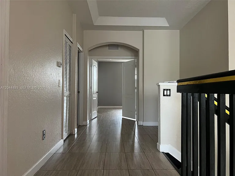 2313 Shoma Ln #2313 — Photo 2