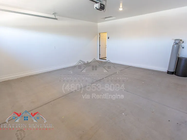 15769 W Voltaire St — Photo 20