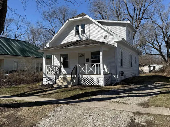 604 S 4th St, Fairfield, IA 52556