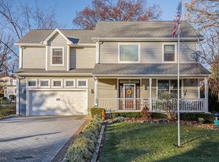 166 Hawkins Ave, Parsippany, NJ 07054