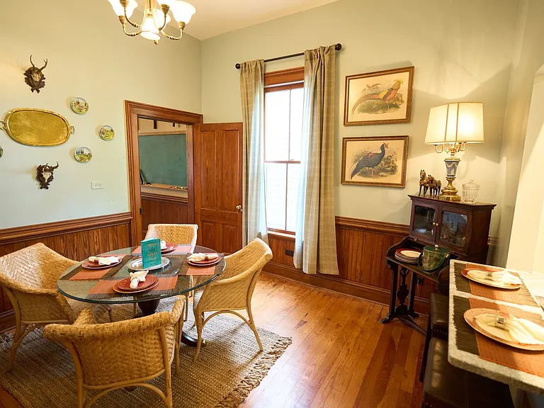 252 Laurens St NW — Photo 8