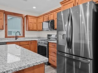 2866 Coventry Cir, River Falls, WI 54022