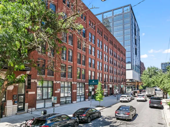 225 W Huron St APT 615, Chicago, IL 60654