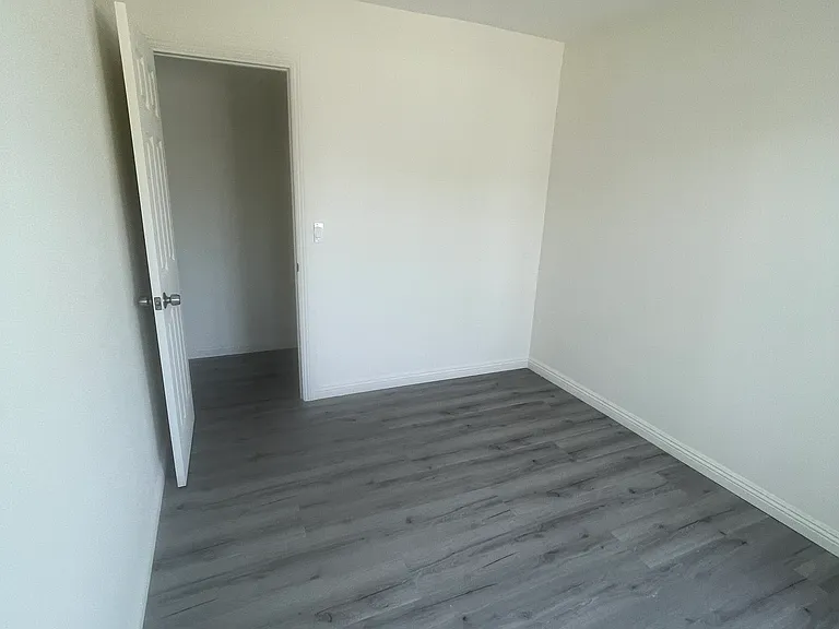 6217 Carmelita Ave — Photo 11