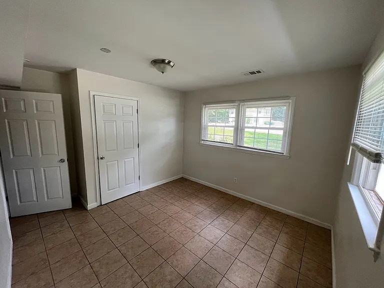 2756 Milburnie Rd #2 — Photo 8