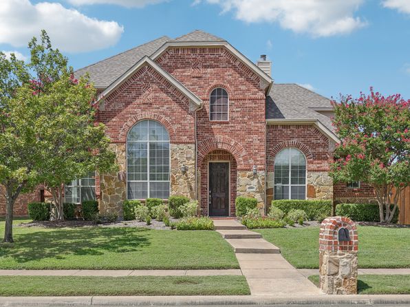 11295 Apple Valley Dr