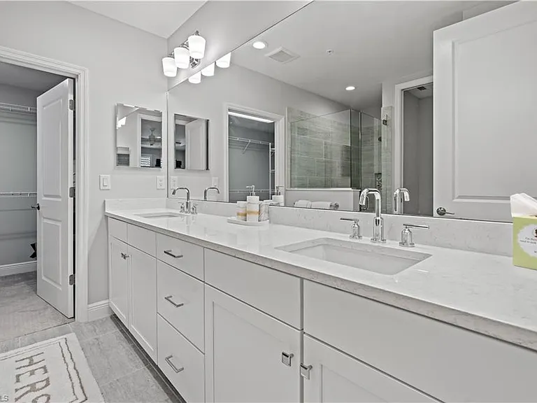 2560 Seychelles Dr #1003 — Photo 9