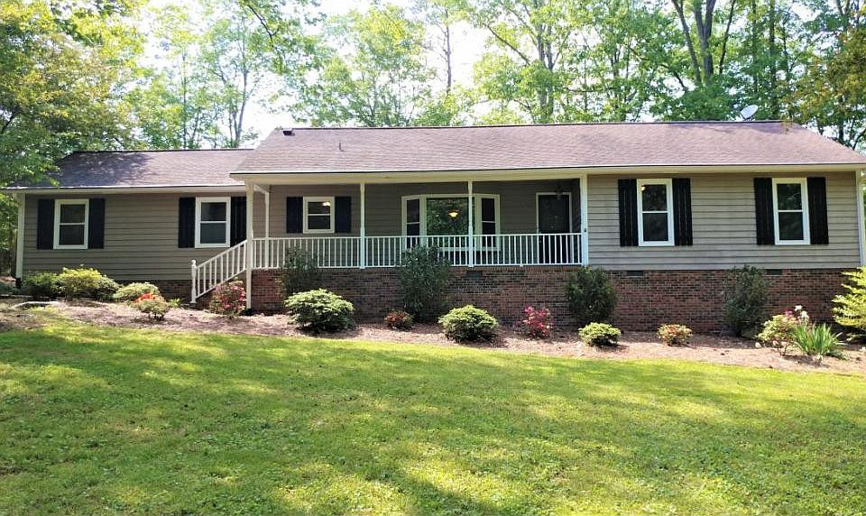 1st image of 2022 Stonebrook Dr