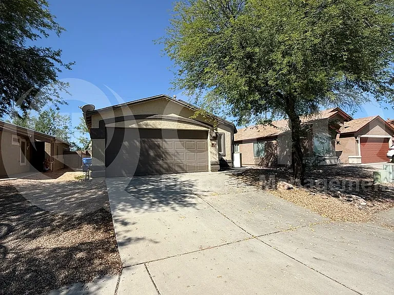 7218 S Canterbury Tale Dr — Photo 1