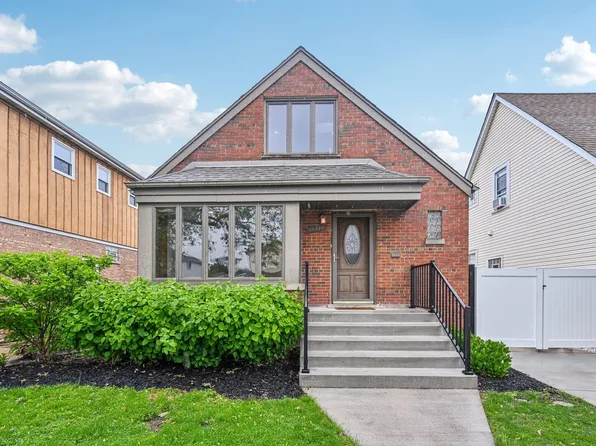 10519 S Albany Ave, Chicago, IL 60655