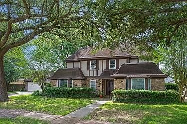 2nd image of 58 Park Timbers Dr