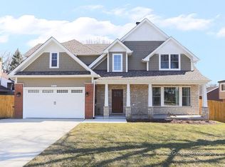 4133 Main St, Downers Grove, IL 60515