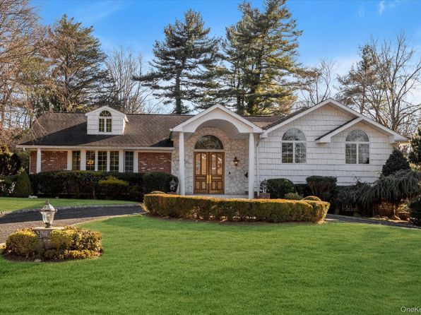 200 Hummingbird Dr