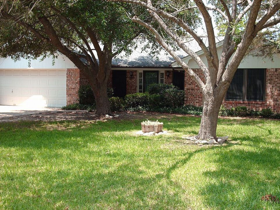 1st image of 2603 Hollow Oak Cir