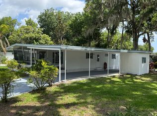 1 Coachlight Ct, Daytona Beach, FL 32119