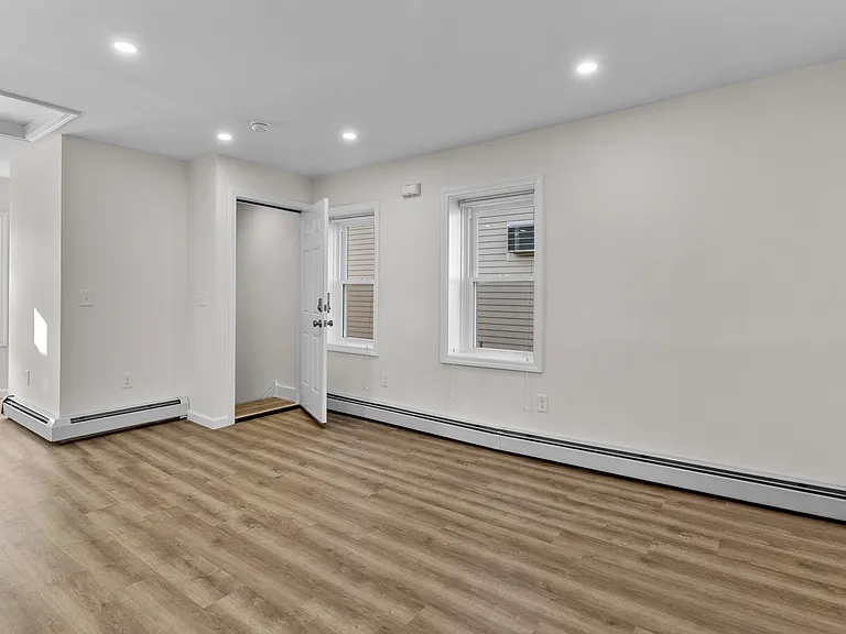 101 E Manning St #2 — Photo 9