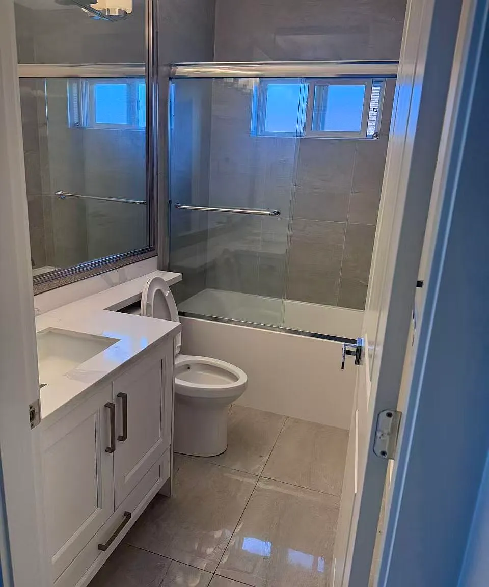 1 bed, 300 sqft, $2,500 — Photo 2