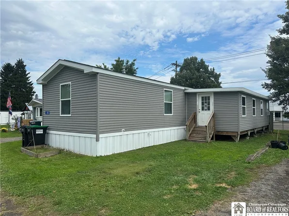 304 E Elmwood Ave, Falconer, NY 14733