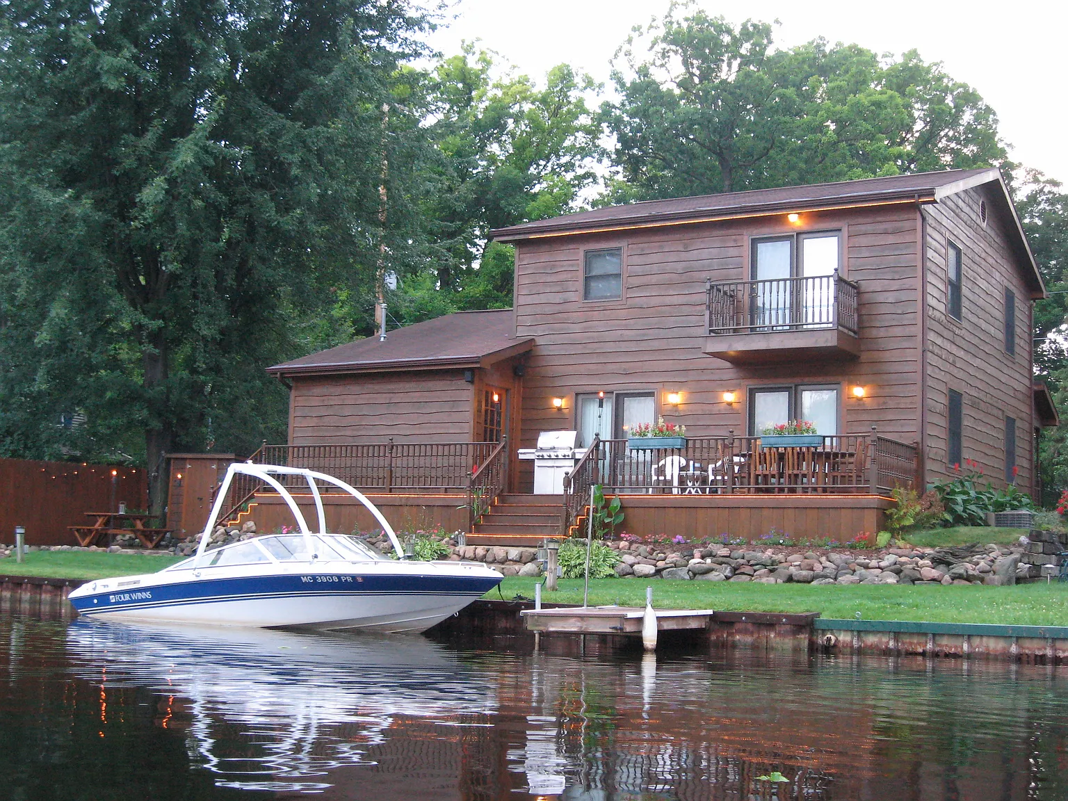 217 Canal Dr photo 1