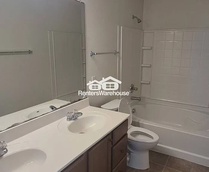 9000 Stambourne St — Photo 15