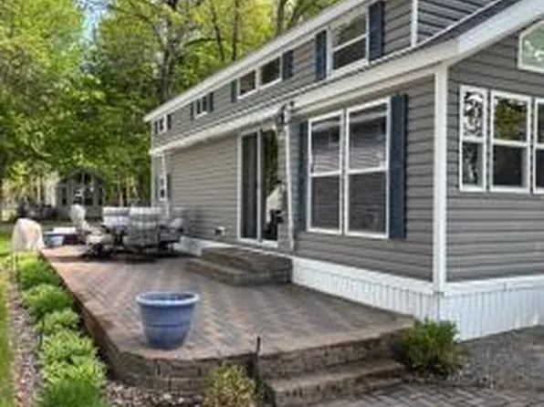 10255 Nevens Ave NW, South Haven, MN 55382