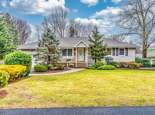 9 Lake View Ave, Boonton, NJ 07005